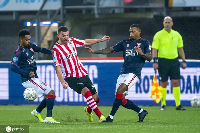 激烈的赛场 激烈的赛场