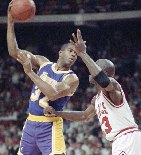 守反击逐步 守反击逐步