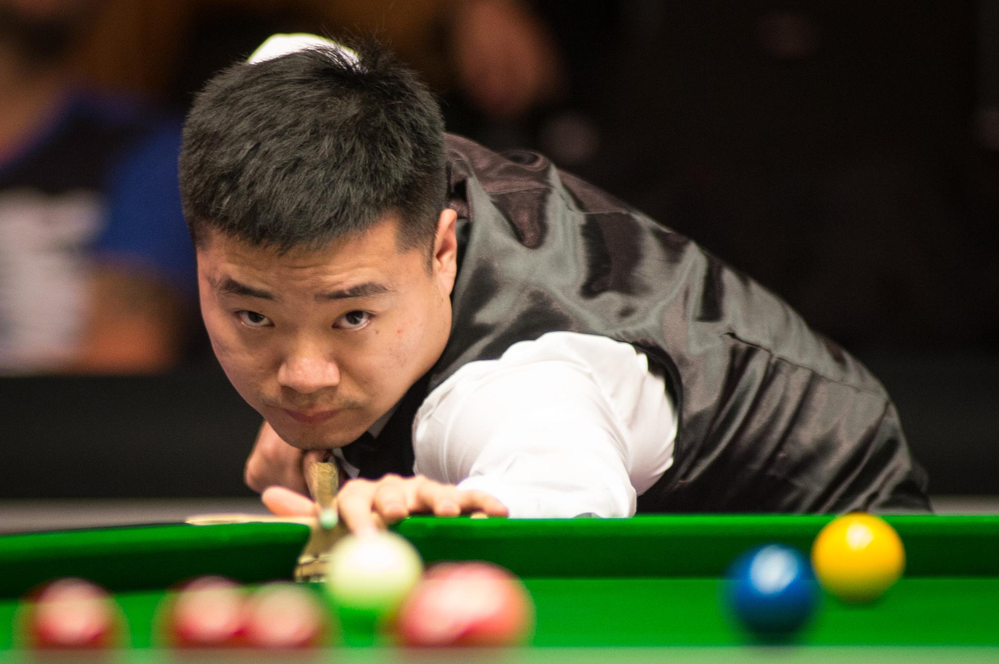 愣是没反应 愣是没反应