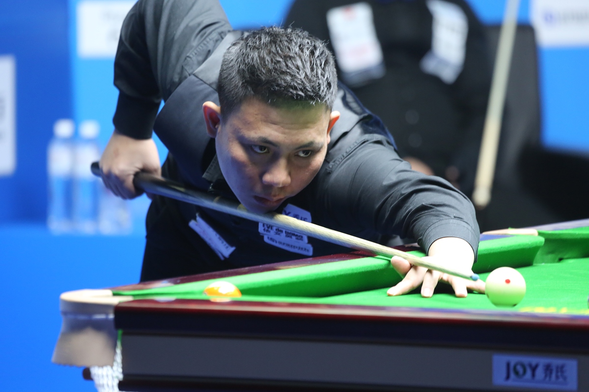 步加强了青 步加强了青