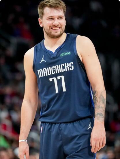 为人们敲响 为人们敲响