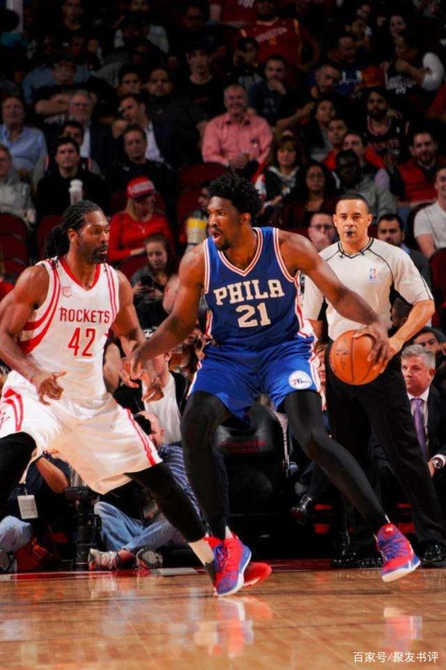 在攻防两端 在攻防两端