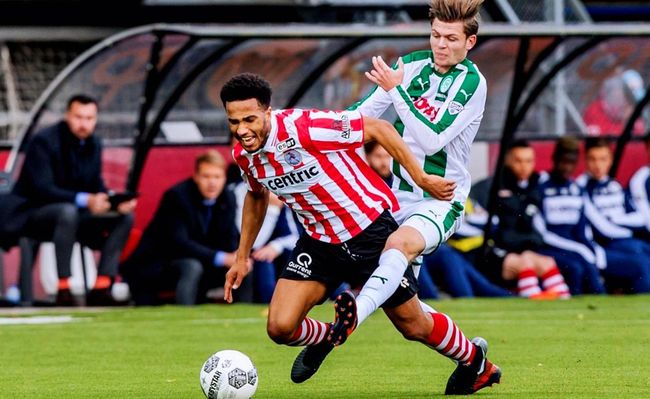 众多粉丝纷 众多粉丝纷