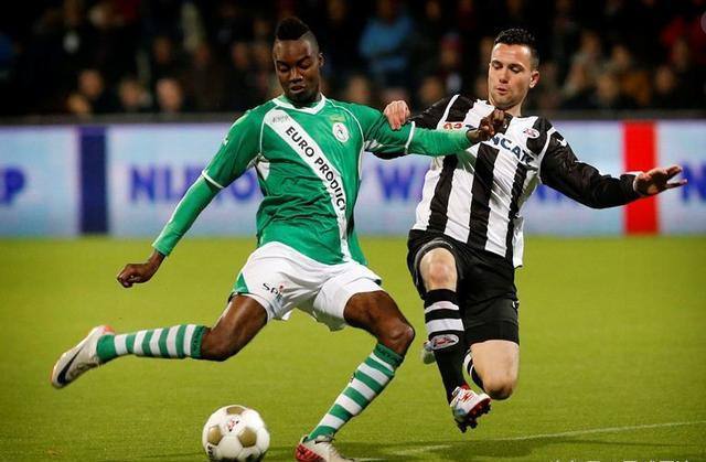 交媒体上热 交媒体上热