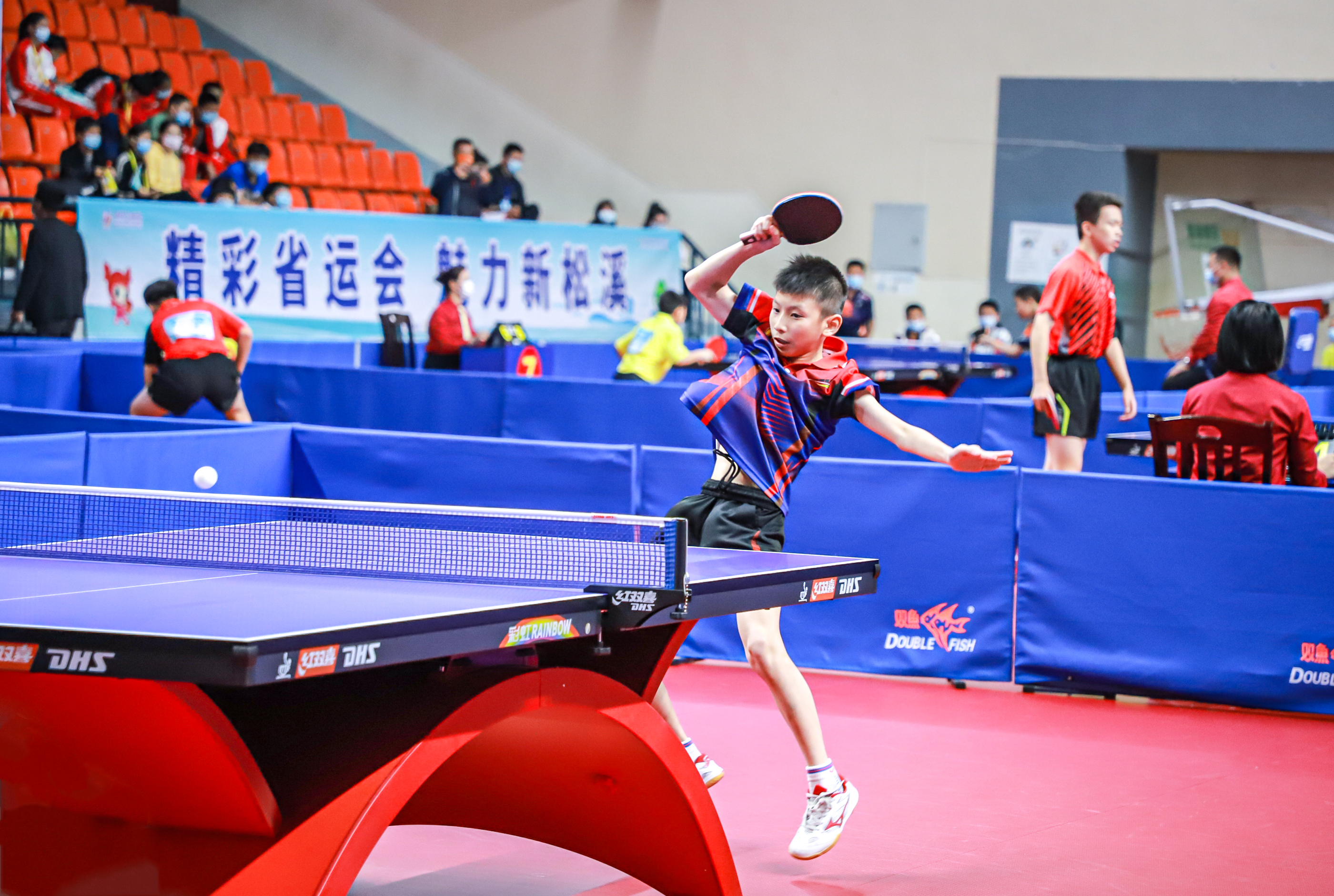 发球变化多 发球变化多